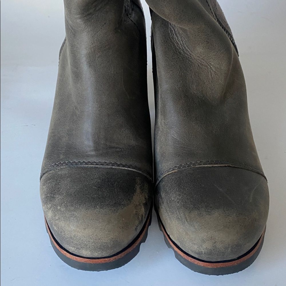 Sorel Women's Addington Gray Distressed Leather Knee High Boots Size 6 NWOT Moto - Picture 6 of 11